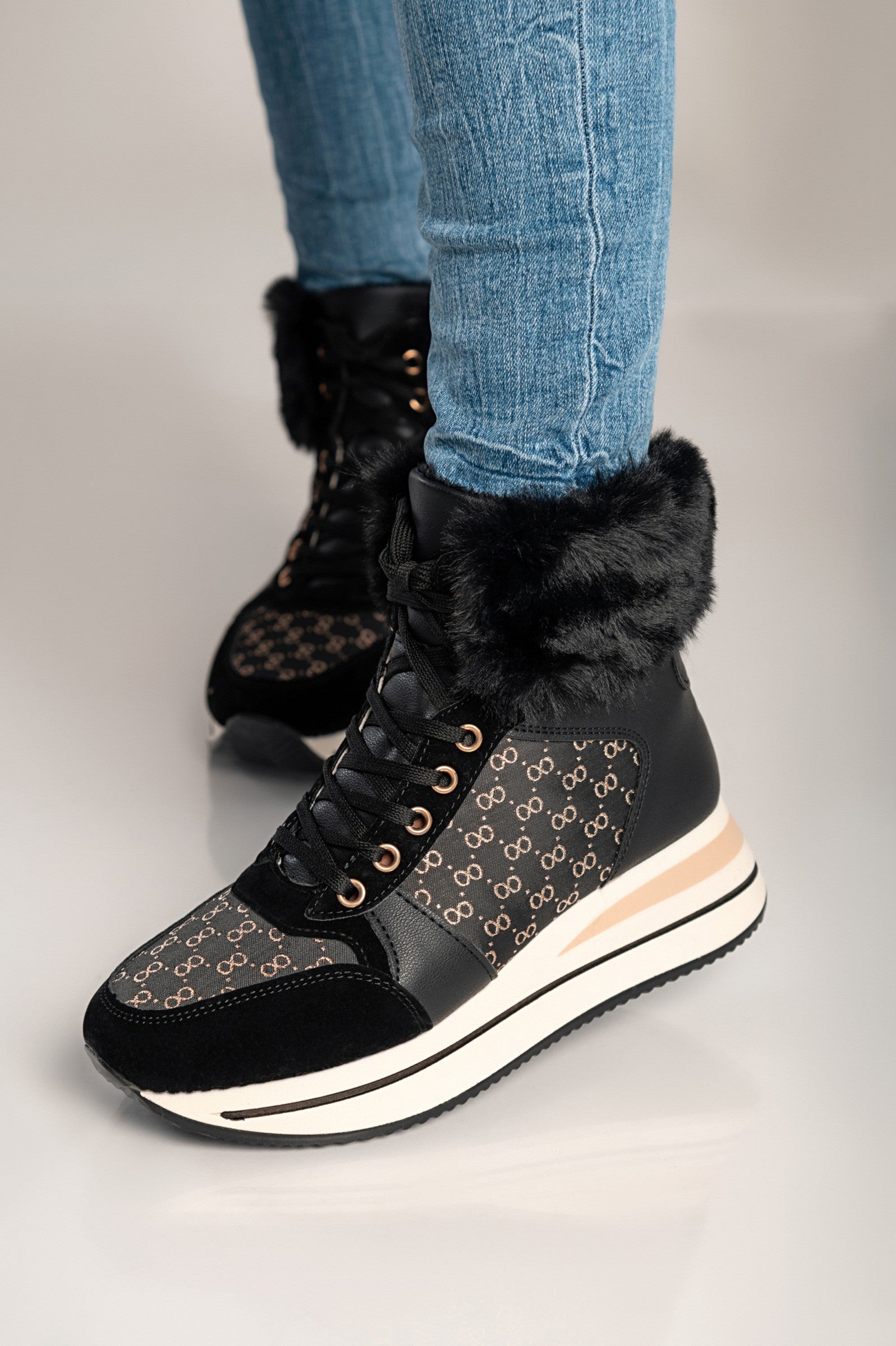 Faux leather and textile sneakers Alreya, black - Horizon Bliss