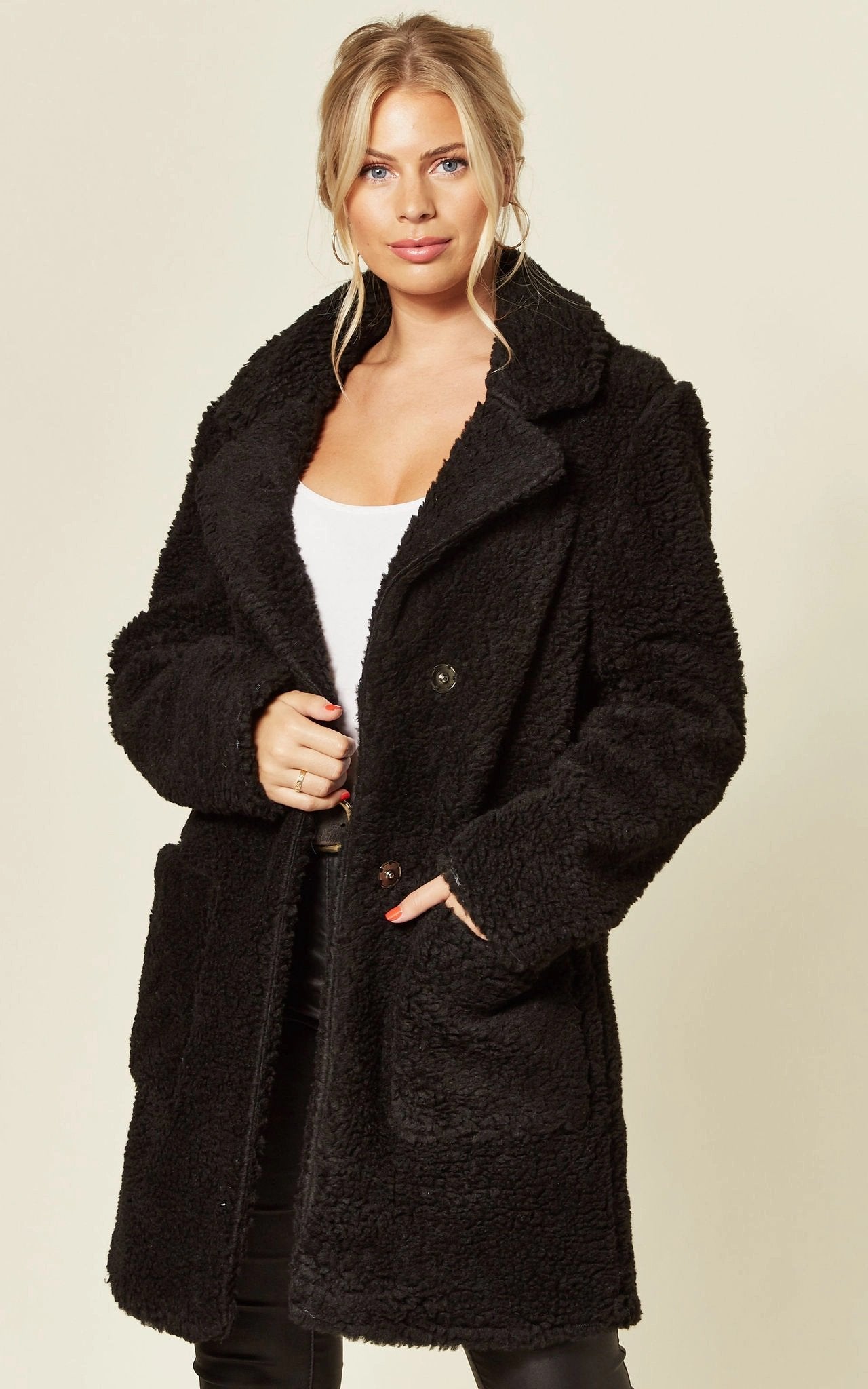 Stud Button Borg Teddy Coat (1905) - Horizon Bliss