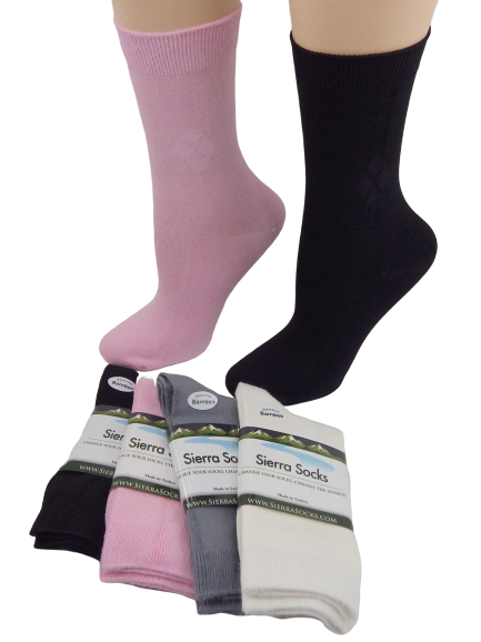 Women's Bamboo Crew Socks in a Classic Diamond Argyle Pattern - Horizon Bliss