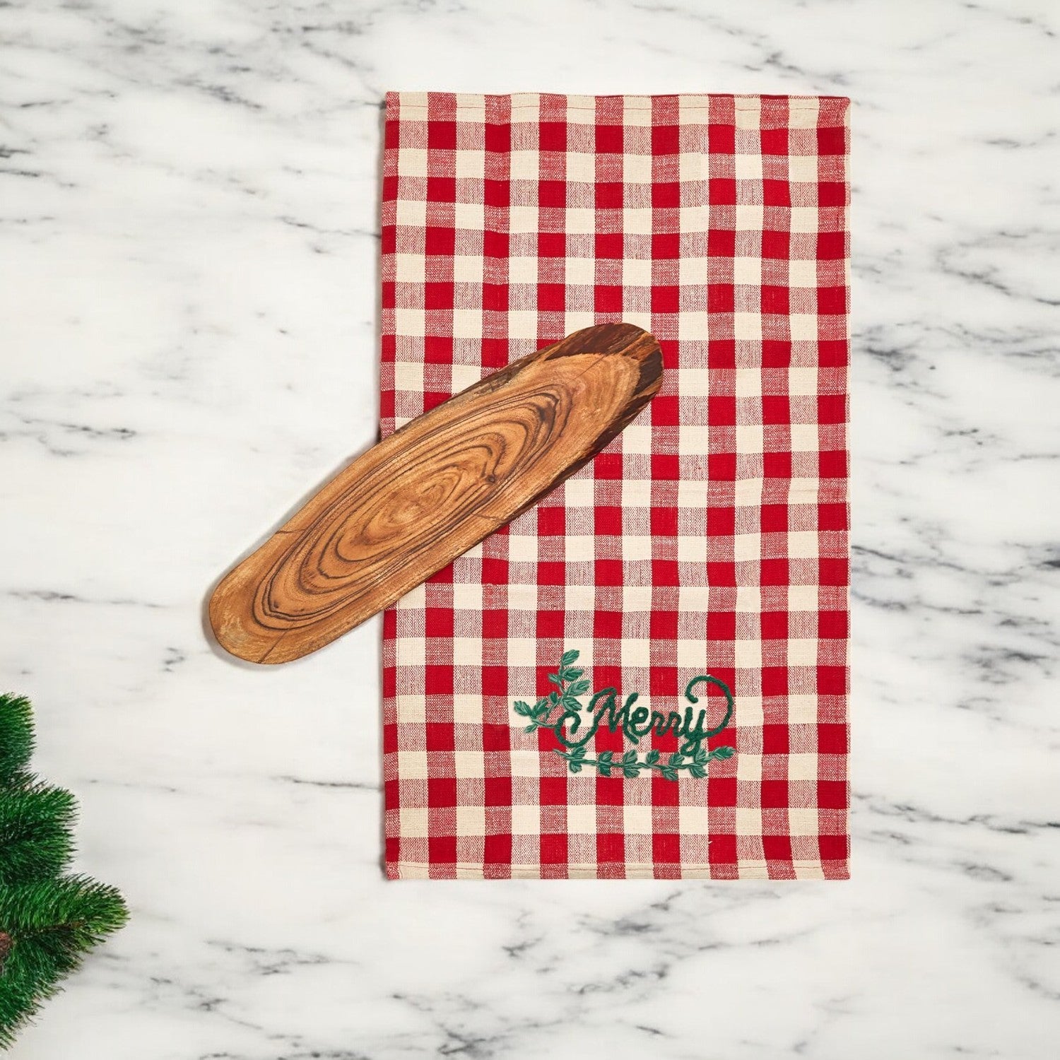 Holiday Charcuterie & Tartan Towel Set