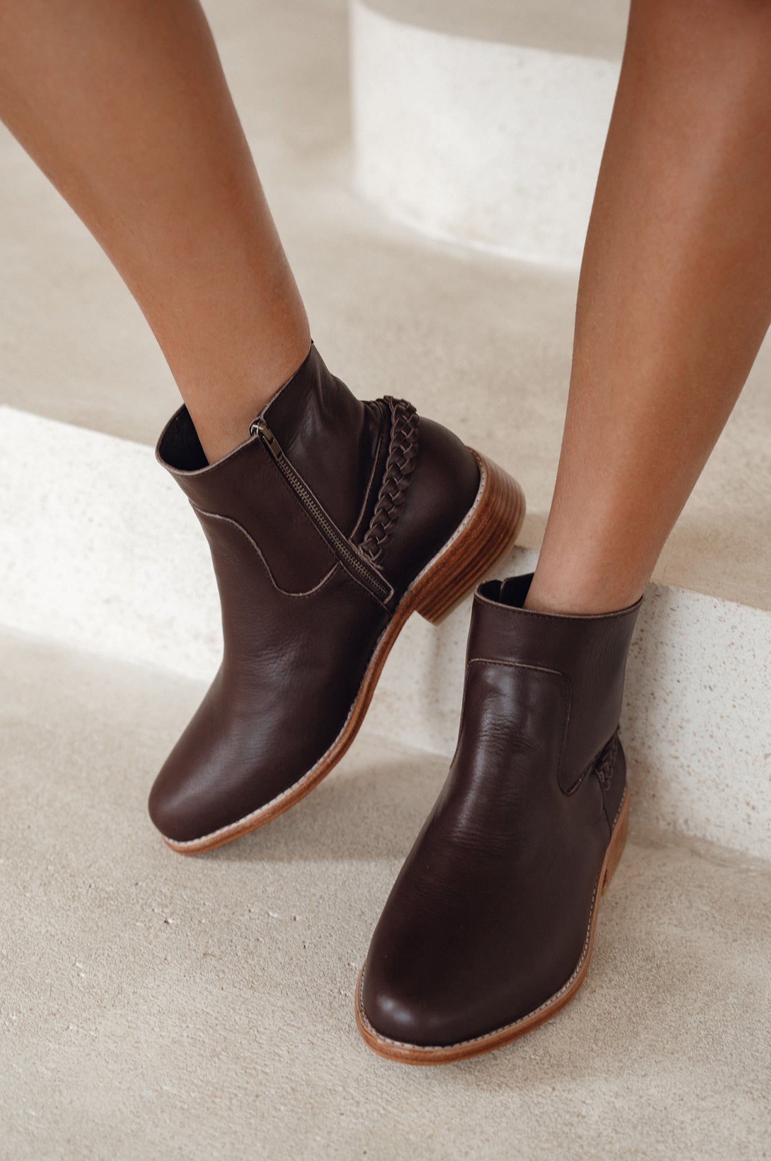 Alexa Ankle Leather Boots - Horizon Bliss