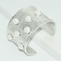 Pearl cuff Bracelet - Horizon Bliss