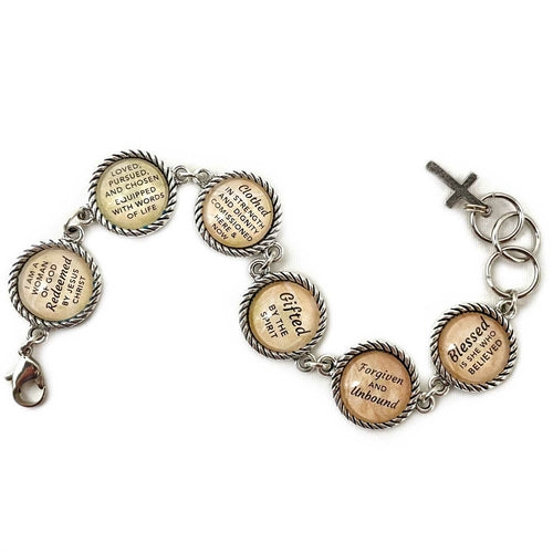 To the Woman I Love – Personalized Charm Bracelet, Square Antique - Horizon Bliss