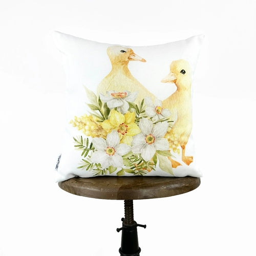 Baby Ducks in Flowers | Spring Décor | Spring Home Décor | Farmhouse