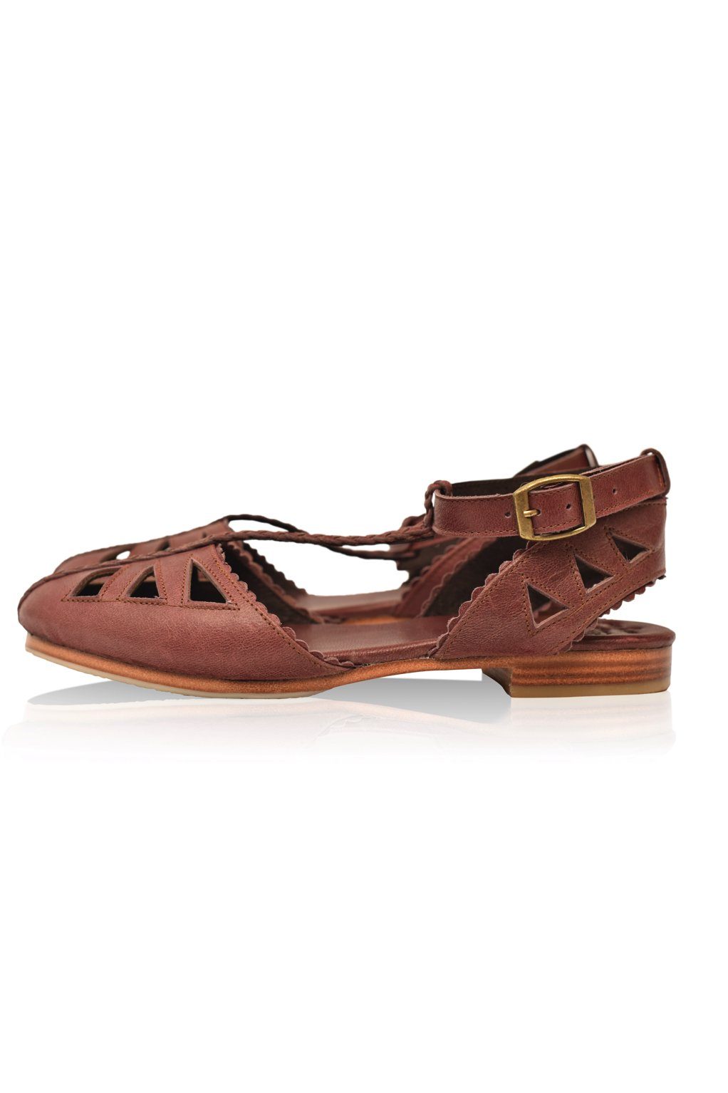 Bounty T-strap Leather Sandals - Horizon Bliss