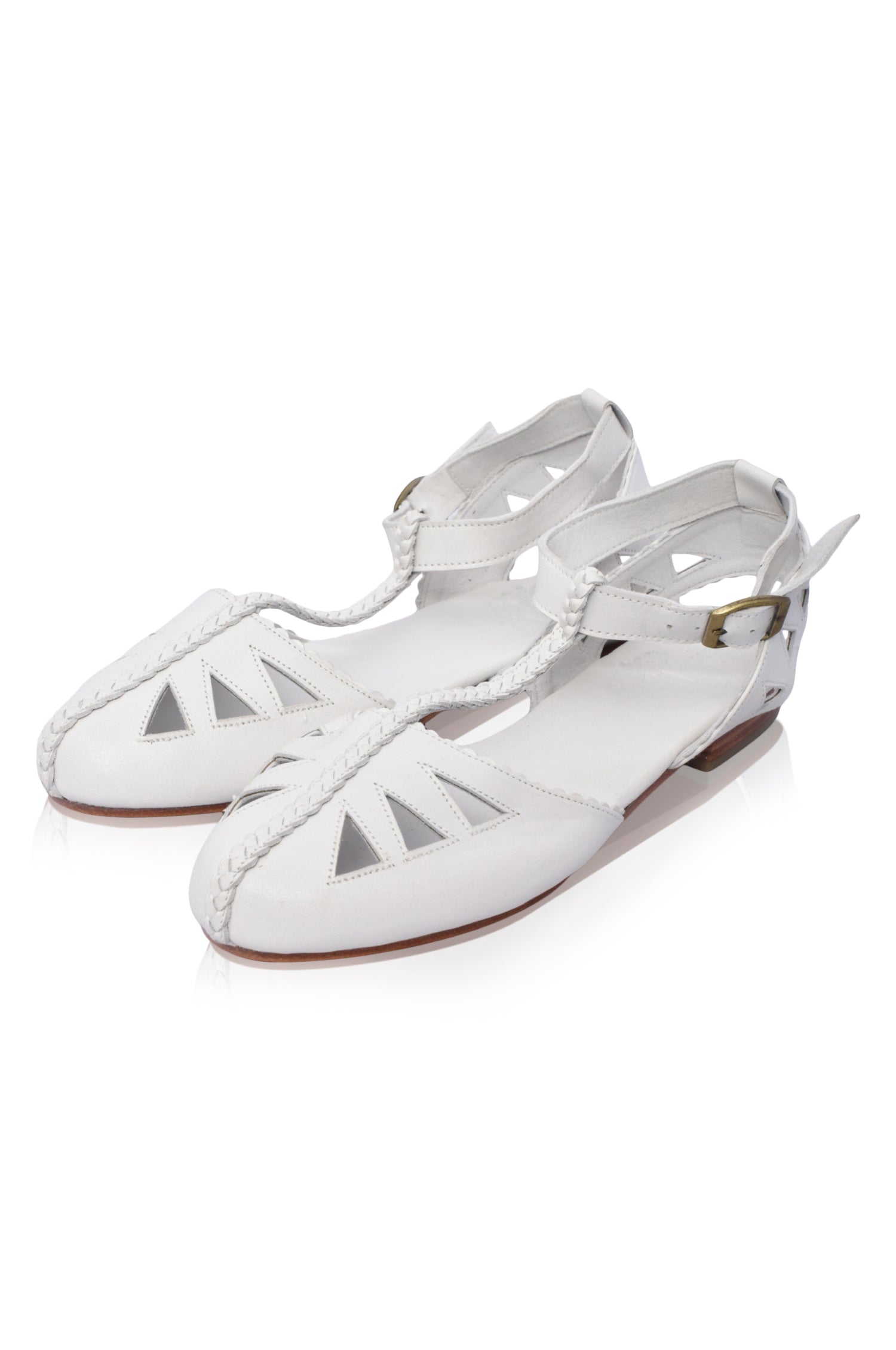 Bounty T-strap Leather Sandals - Horizon Bliss