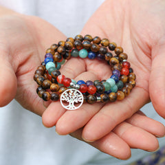 Bracelet mala 7 Chakras de Guérison en Oeil de Tigre - Horizon Bliss