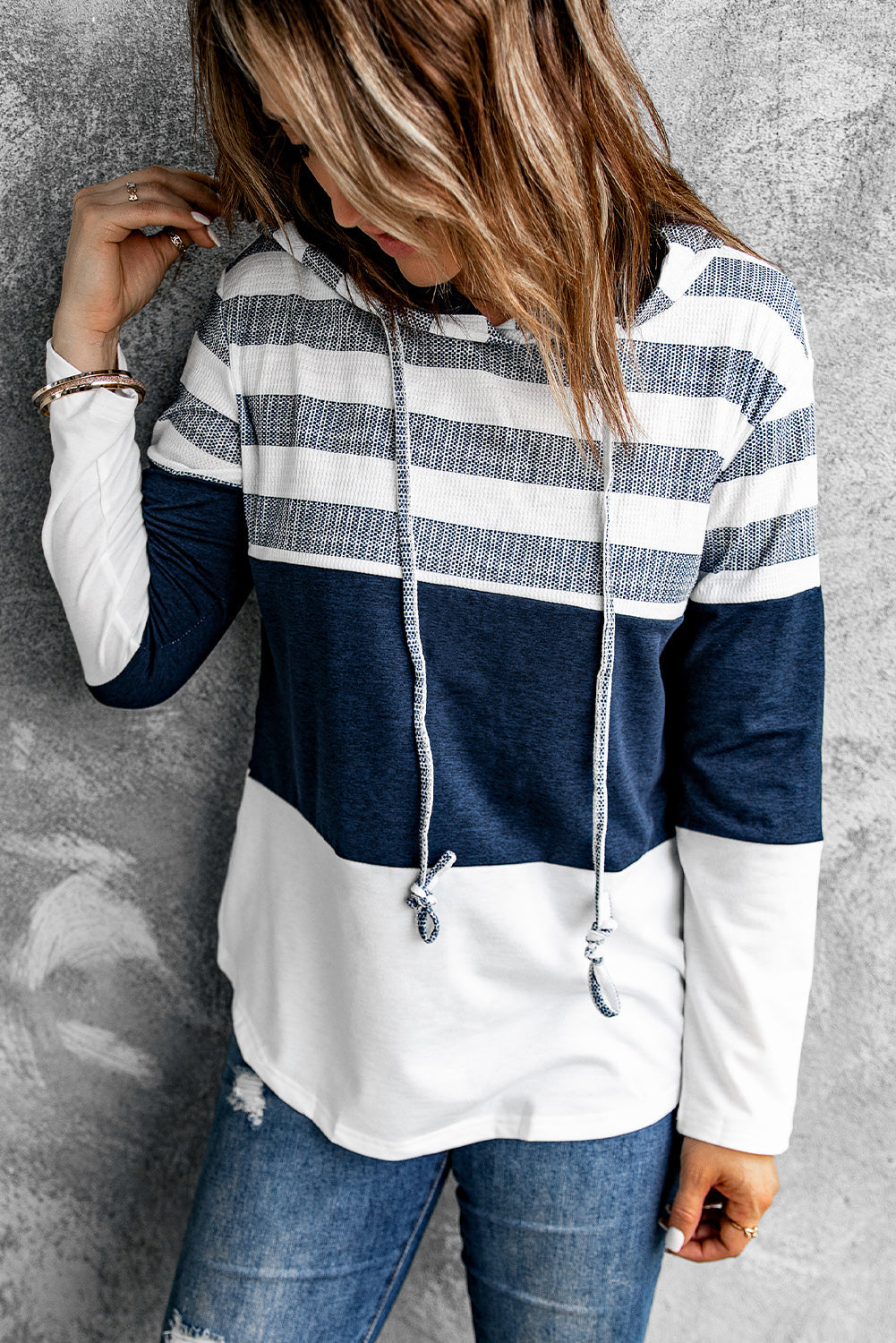 White Color Block Classic Pullover Drawstring Hoodie For Women - Horizon Bliss