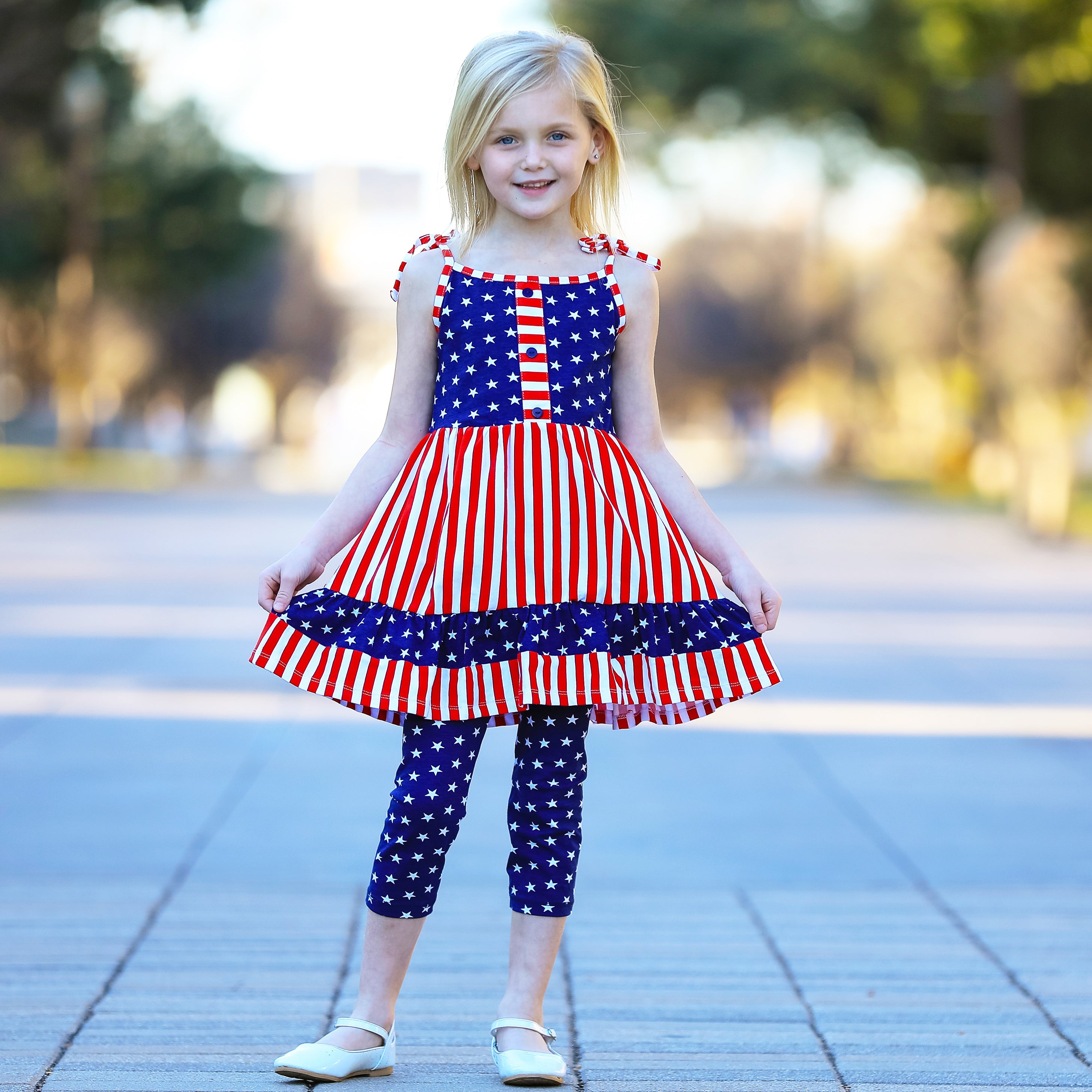 AnnLoren Girls 4th of July Stars & Striped Dress & Capri Leggings - Horizon Bliss