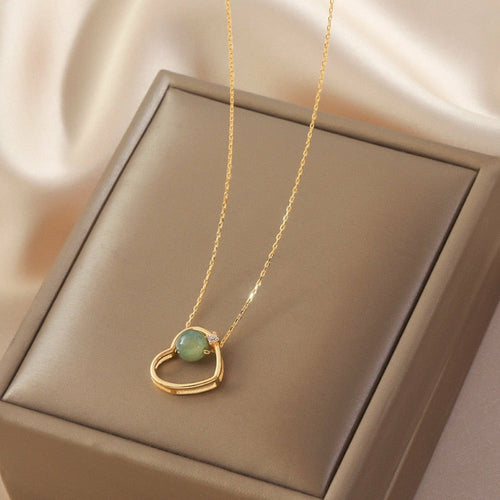 Golden heart theme jade necklace - Horizon Bliss