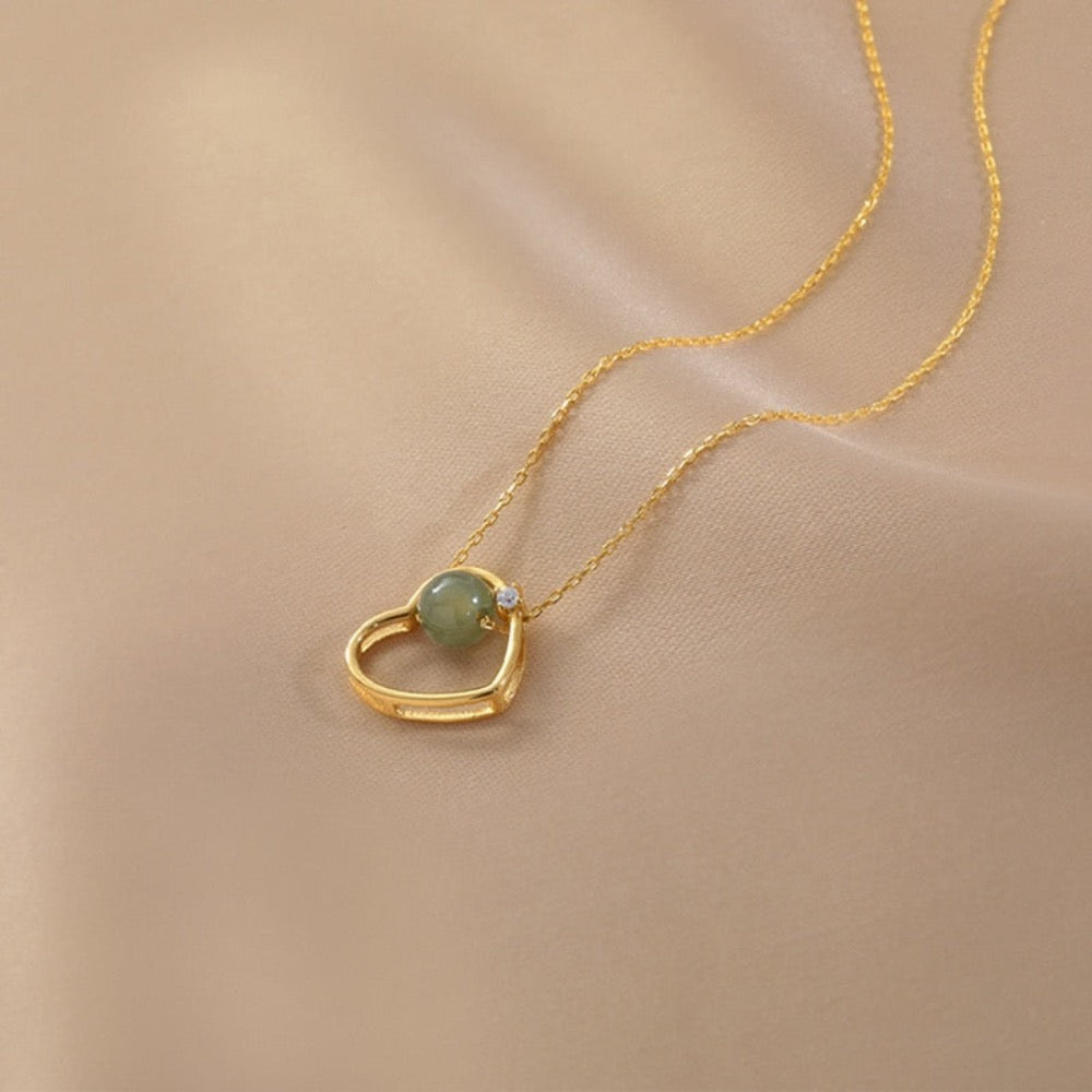 Golden heart theme jade necklace - Horizon Bliss