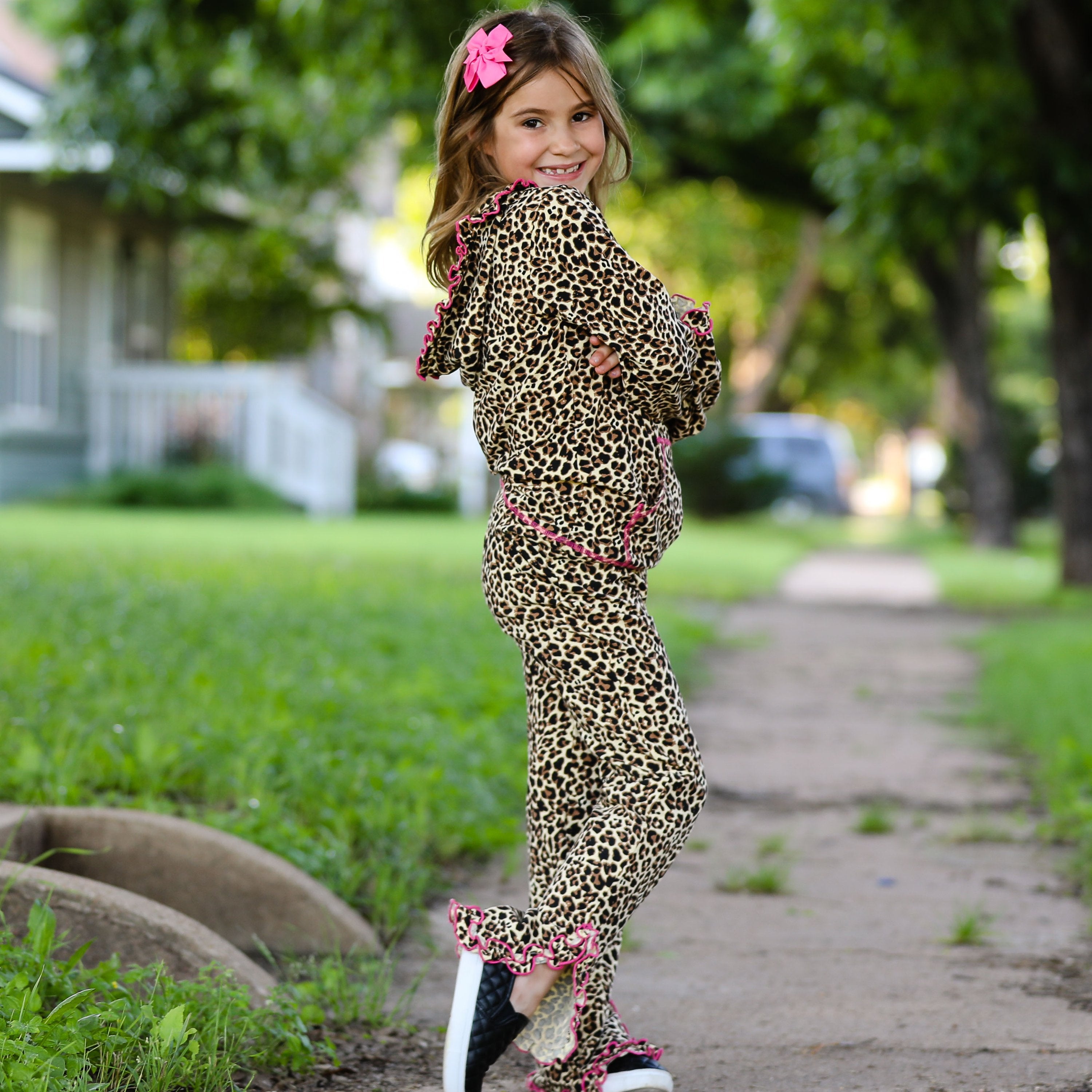 AnnLoren Girls Leopard Ruffle Hoodie 2 Pc Fashion Track Suit - Horizon Bliss