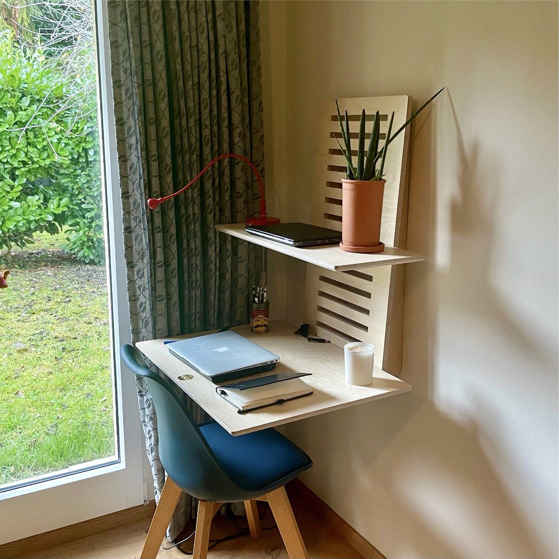 WallStand - Adjustable Wall-mounted Standing Desk - Horizon Bliss