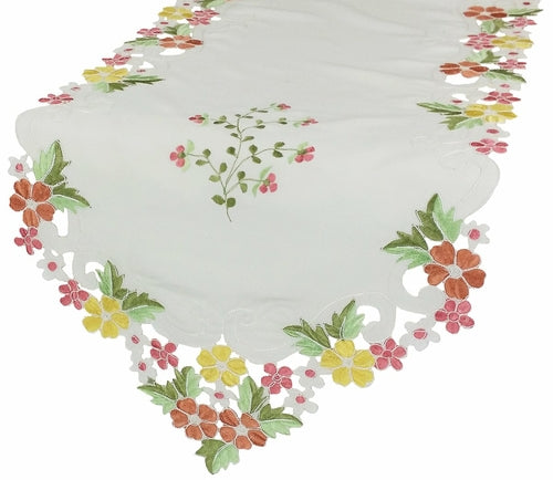 XD101812 Fancy Flowers Table Runner