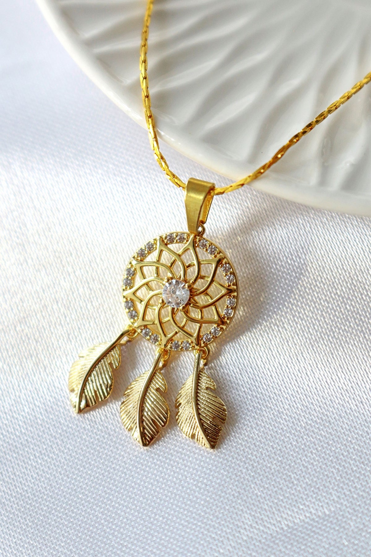 24 Karats Dream Catcher Necklace - Horizon Bliss