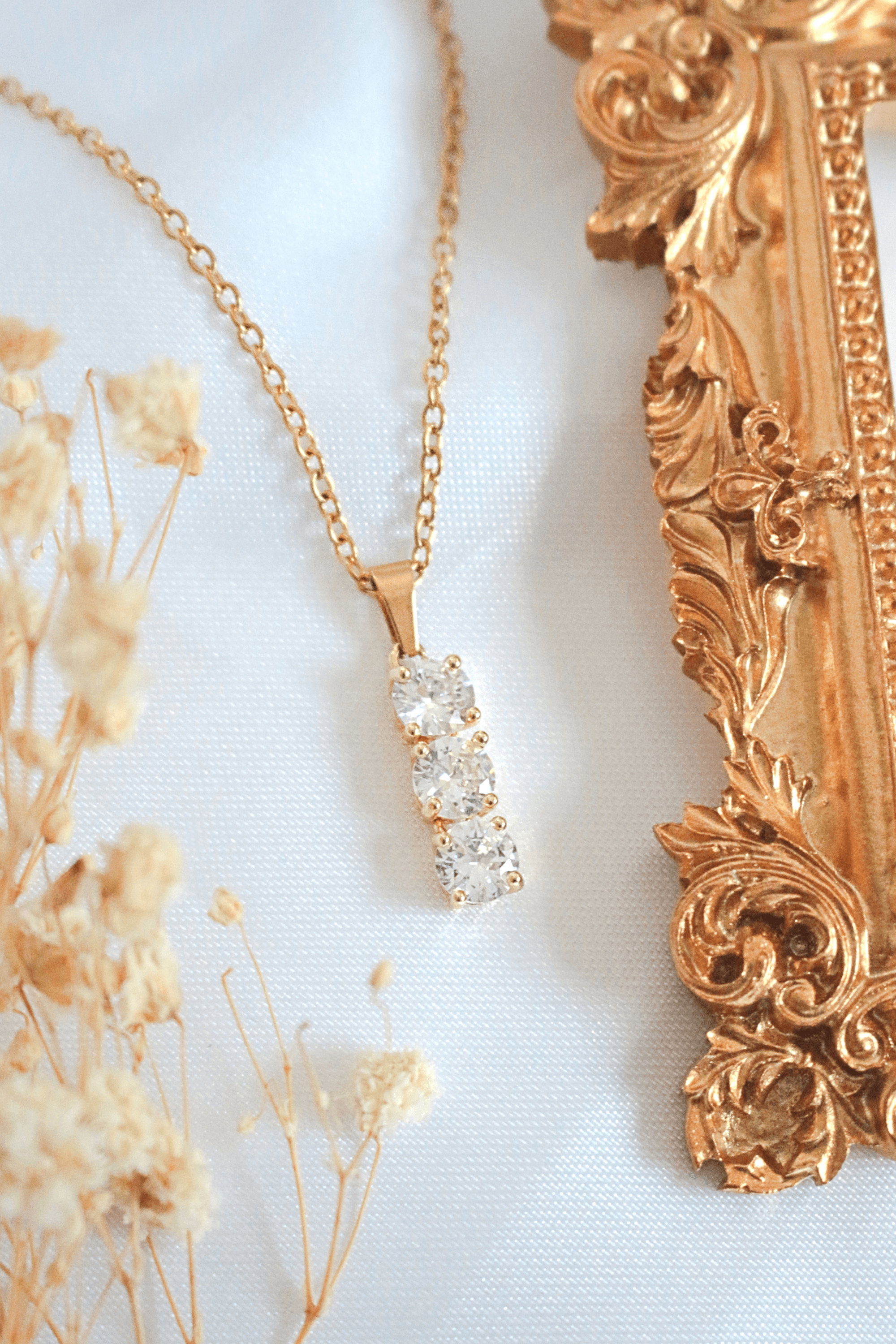 24 Karats Cubic Zirconia Drop Necklace - Horizon Bliss