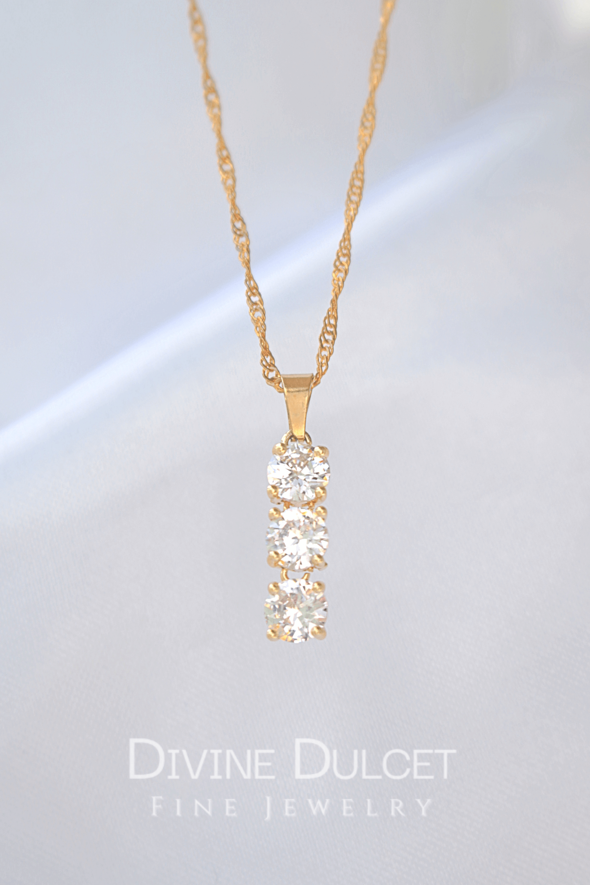 24 Karats Cubic Zirconia Drop Necklace - Horizon Bliss