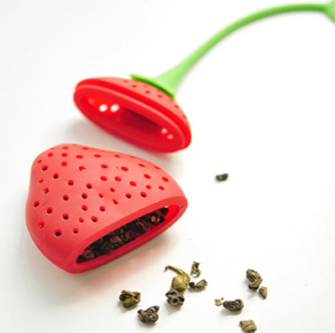 Strawberry Silicone Loose Leaf Tea Infuser