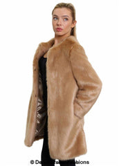 De La Creme Womens Faux Fur Classic Coat - Horizon Bliss