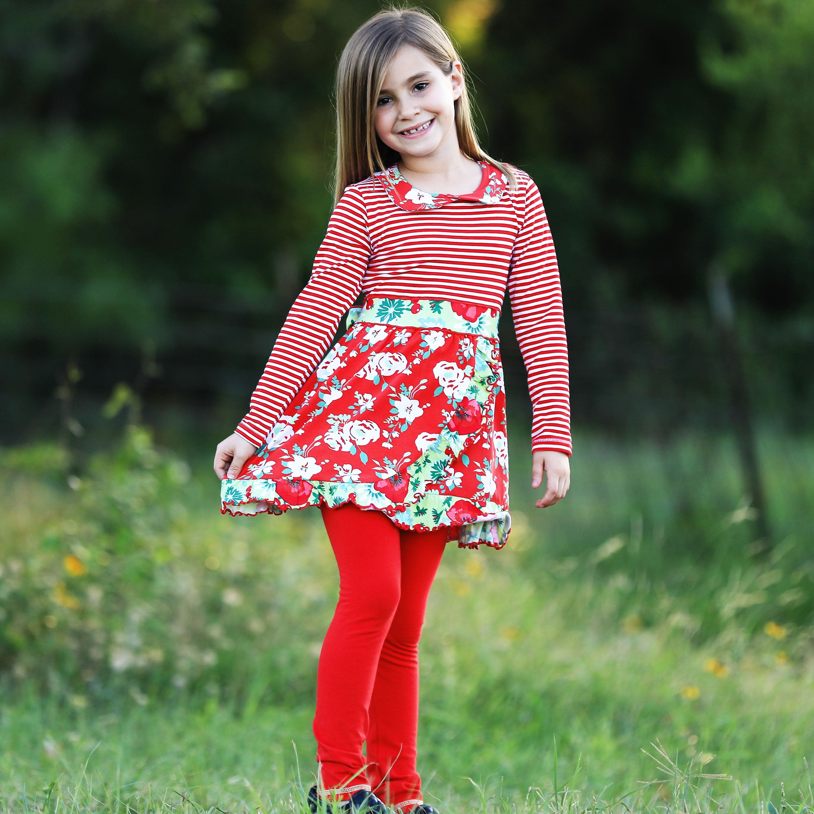 AnnLoren Little & Big Girls Boutique Red Christmas Floral Holiday - Horizon Bliss