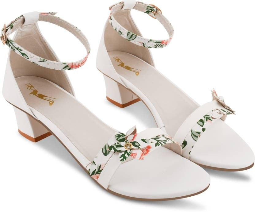 Women White Heels Sandal - Horizon Bliss