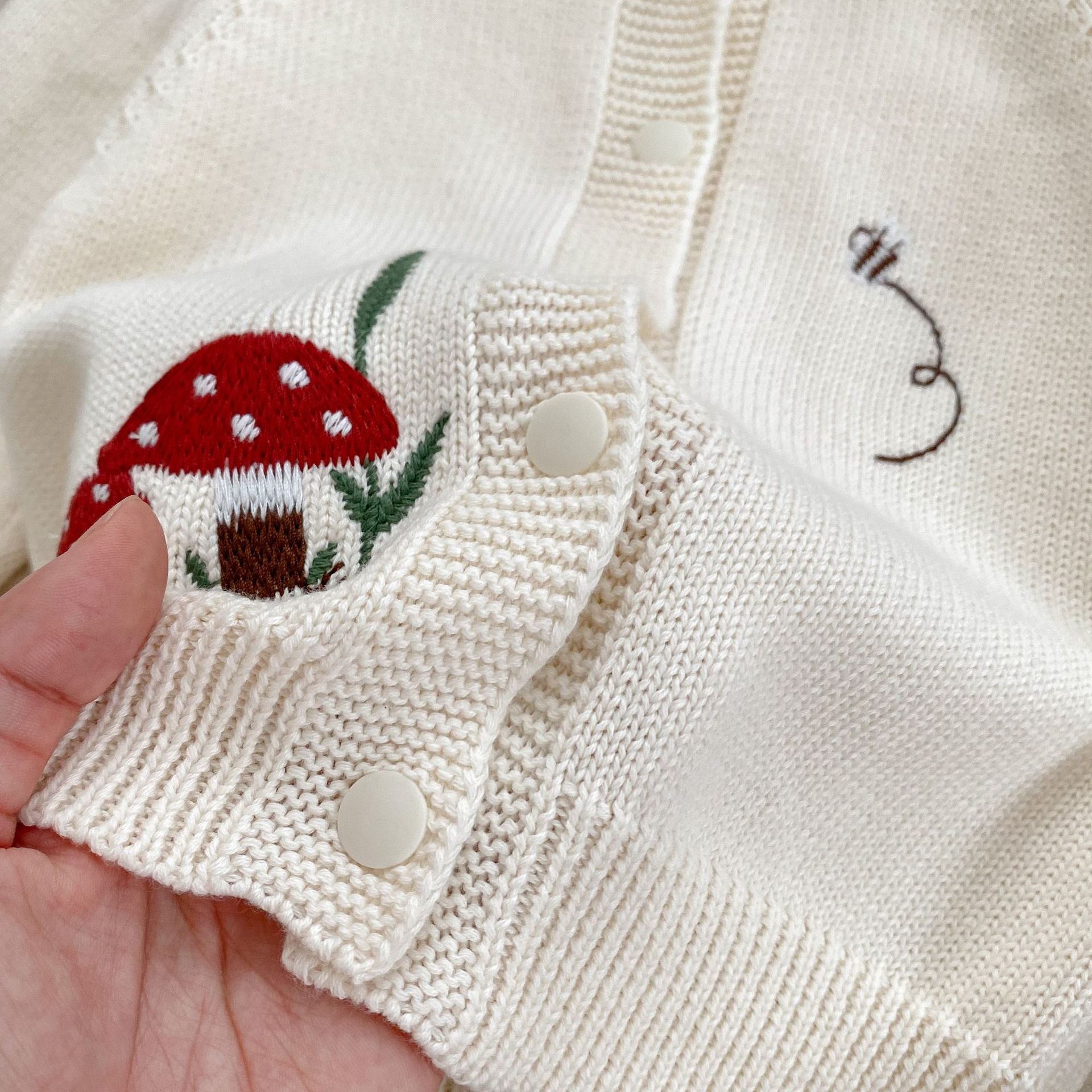 Autumn New Arrival Baby Kids Unisex Comfortable Mushrooms Embroiedery